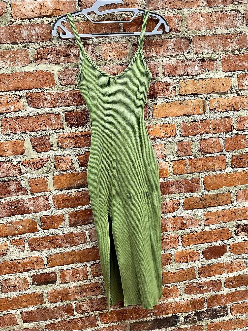 Windsor Ribbed Midi Dress in Green Size Medium Like New